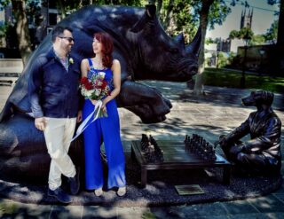 Chelsea Old Town Hall wedding couple by Rhino Sculpture