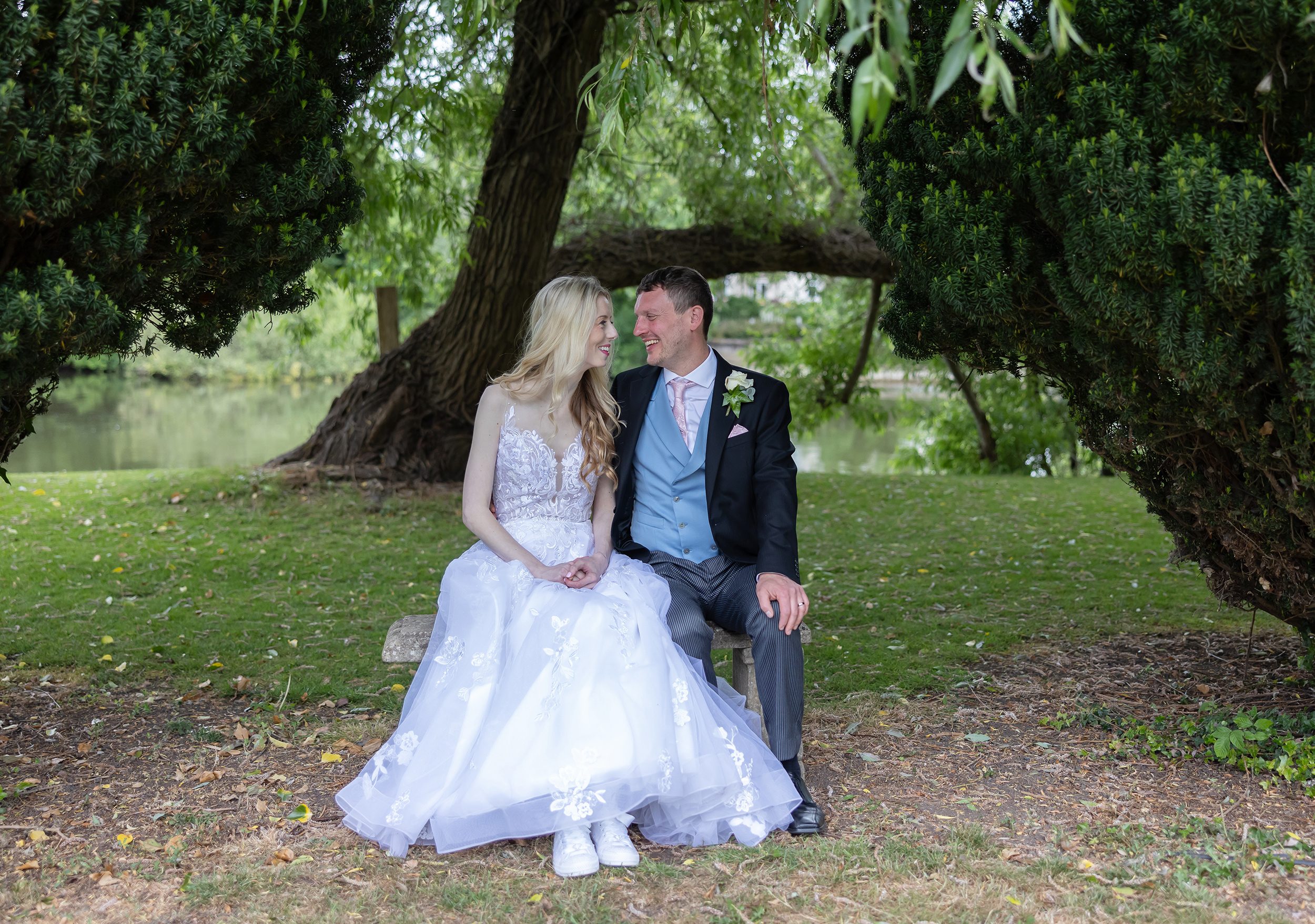 Windsor Guildhall Wedding couple sat by River Thames