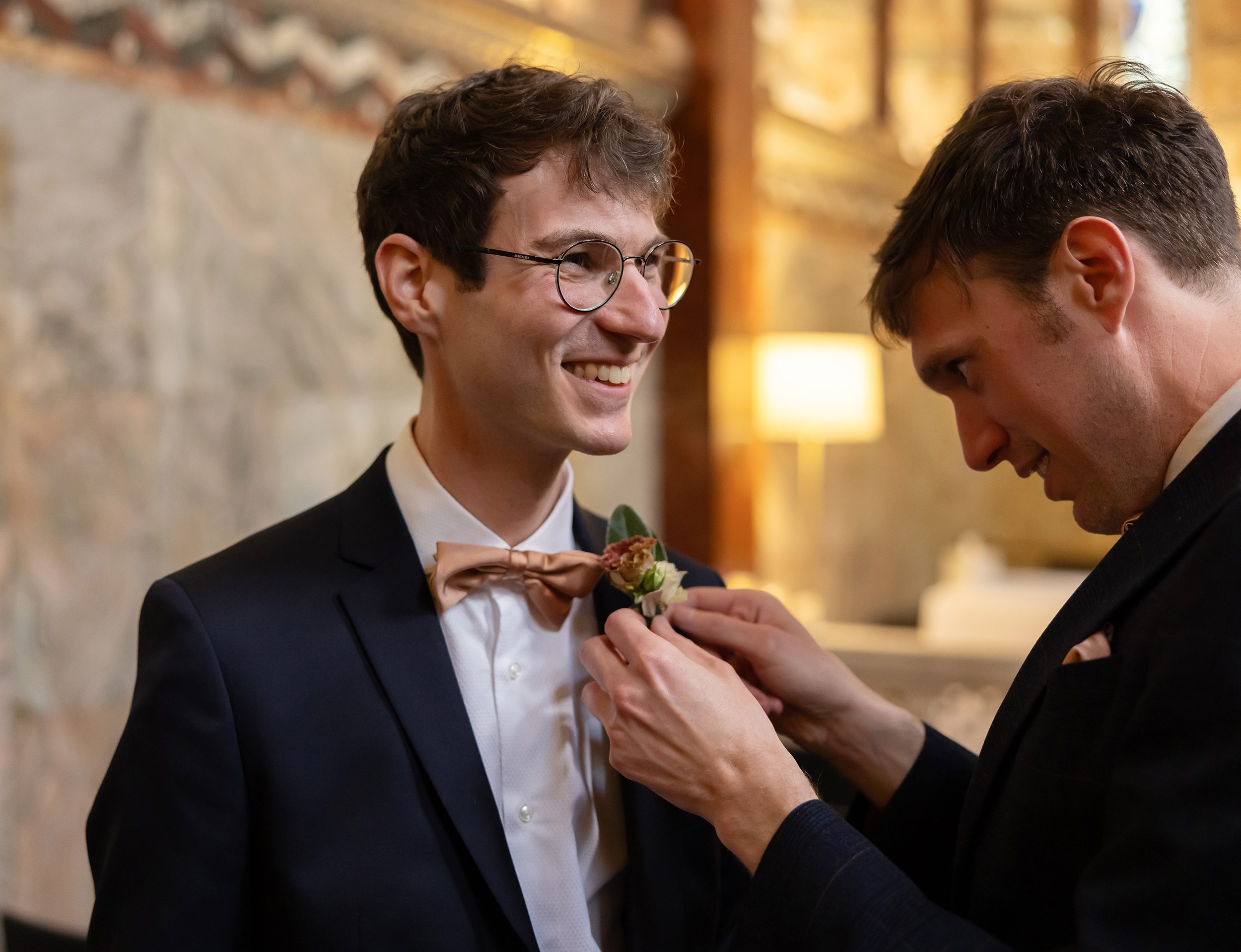 Groom wedding prep at Fitzrovia Chapel London